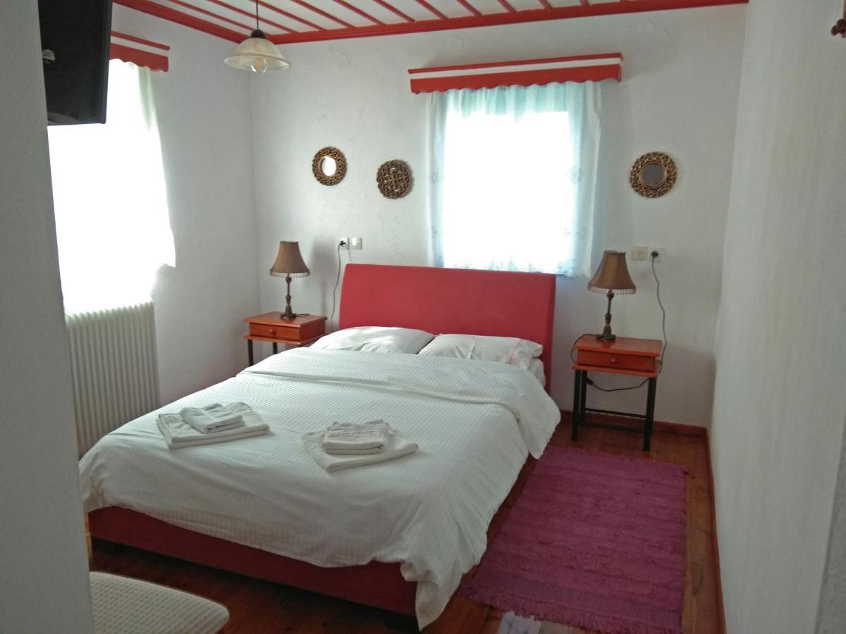 Guesthouse Iro Papingo Exterior foto