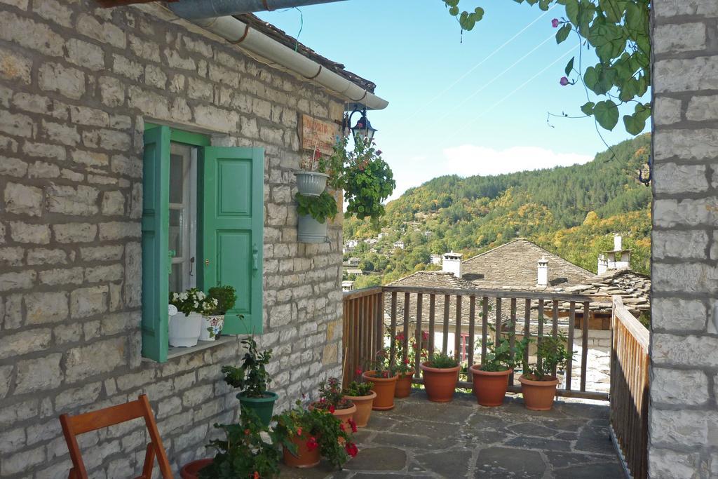 Guesthouse Iro Papingo Exterior foto